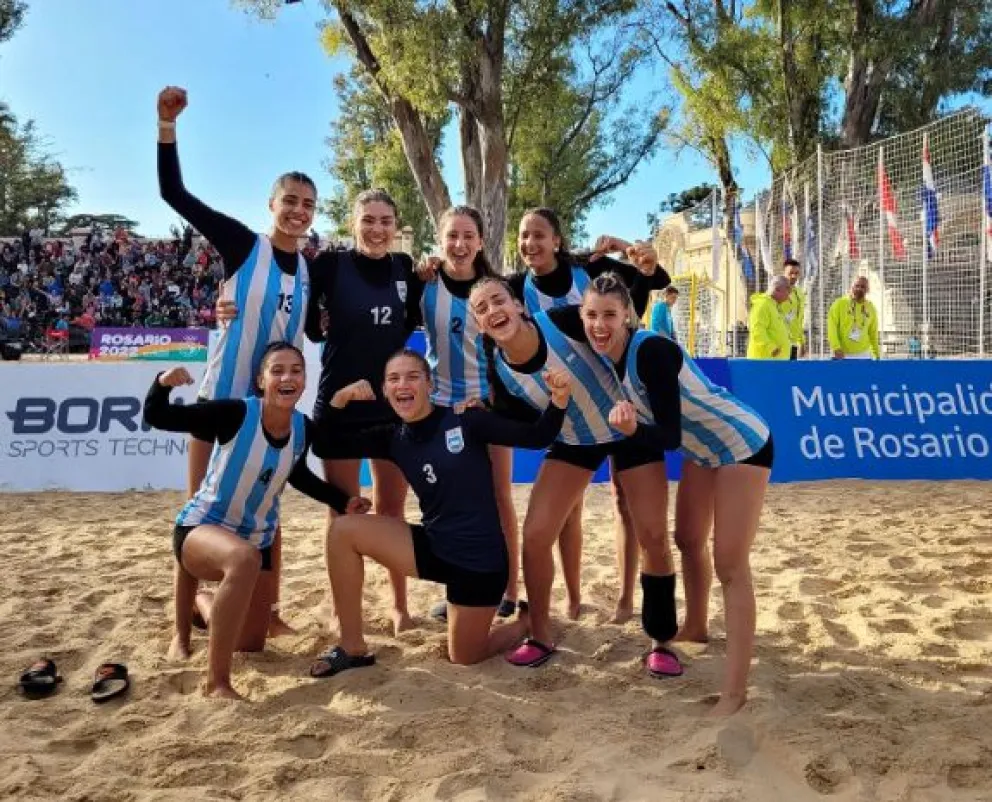 Juegos Sudamericanos: el beach handball le volvió a ganar a Brasil con una Ursino incontrolable 