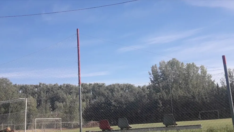 Tragedia en el fútbol regional: falleció un jugador en pleno partido 